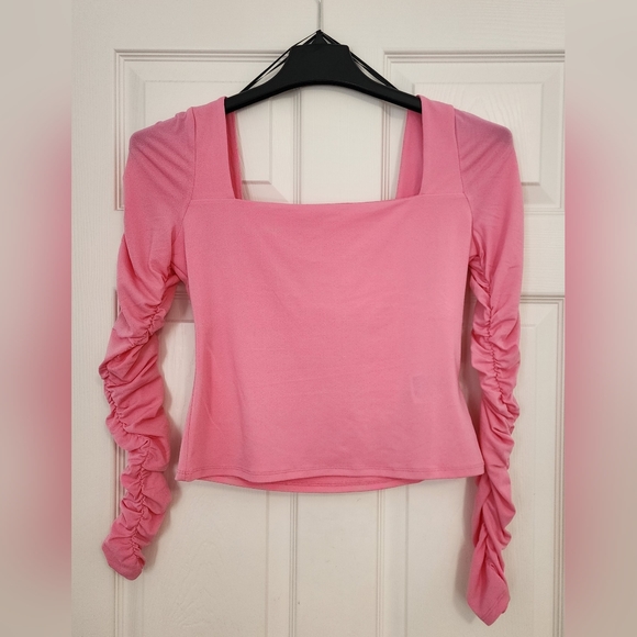 H&M Ruched Long Sleeve Pink Top.  Size Medium - Picture 1 of 7